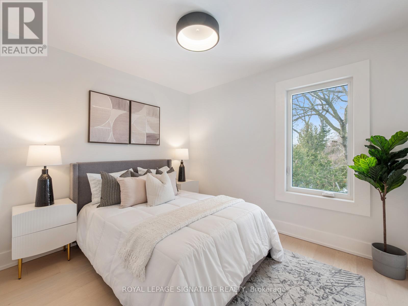 290 Chisholm Avenue, Toronto, Ontario  M4C 4W7 - Photo 24 - E12166901