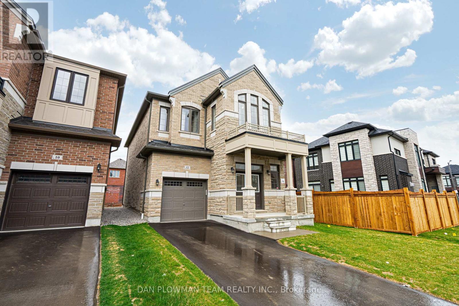 12 Jadite Street, Whitby, Ontario  L1P 0P8 - Photo 2 - E12166928