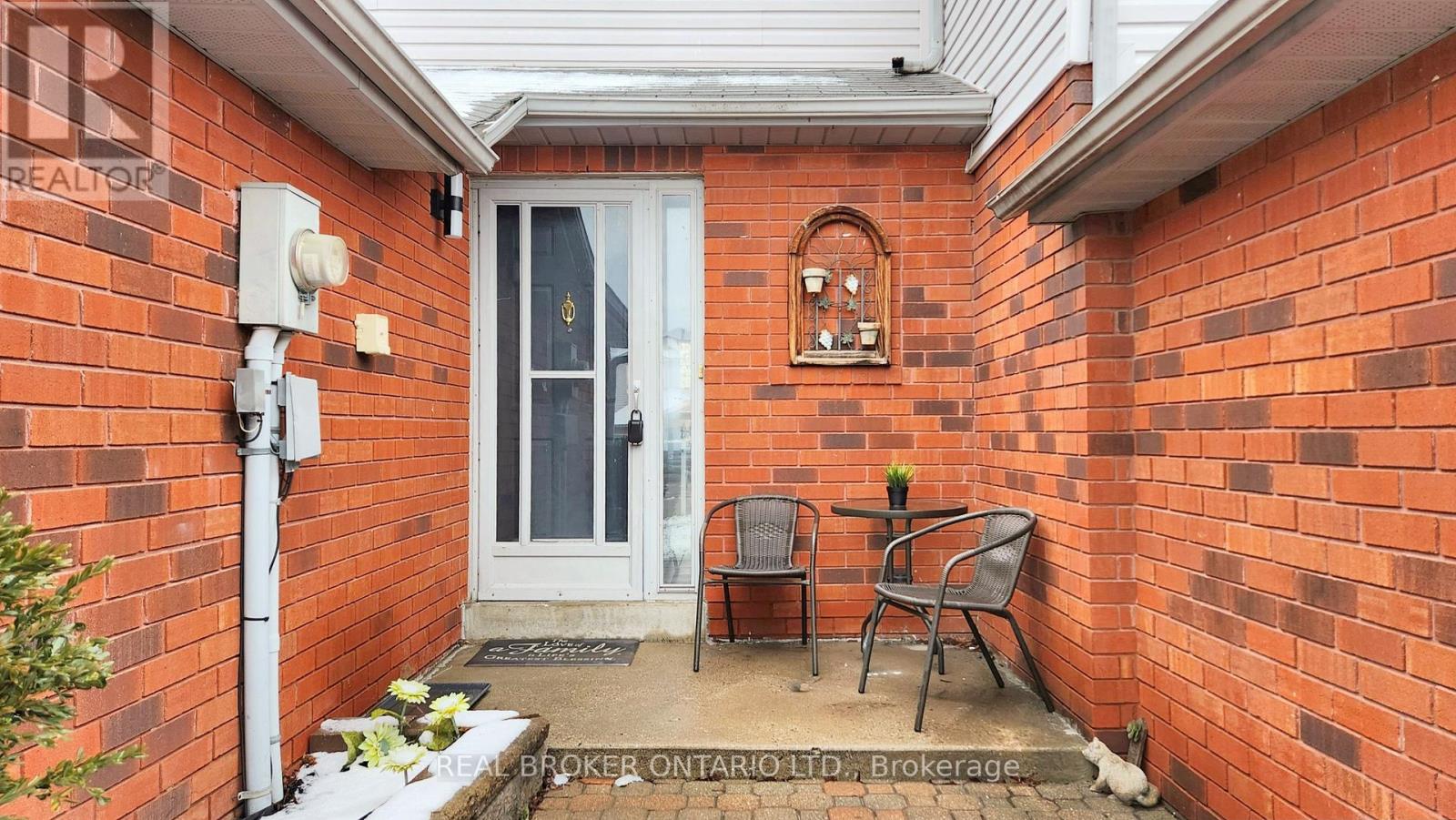 1200 Inniswood Street, Innisfil, Ontario  L9S 1X7 - Photo 2 - N12166869
