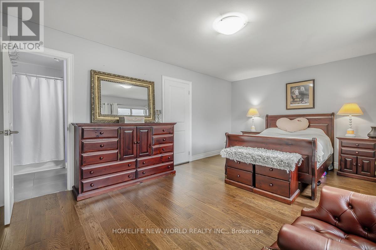 61 Poplar Crescent, Aurora, Ontario  L4G 3M4 - Photo 20 - N12166904