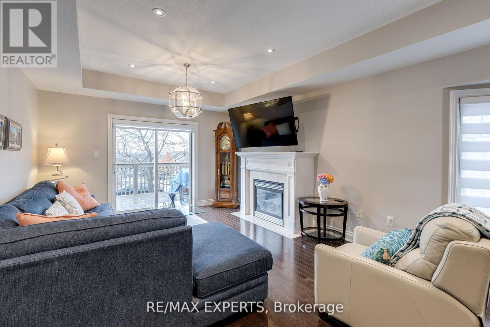 204 Ridge Way, New Tecumseth, Ontario  L9R 0K5 - Photo 15 - N12166910