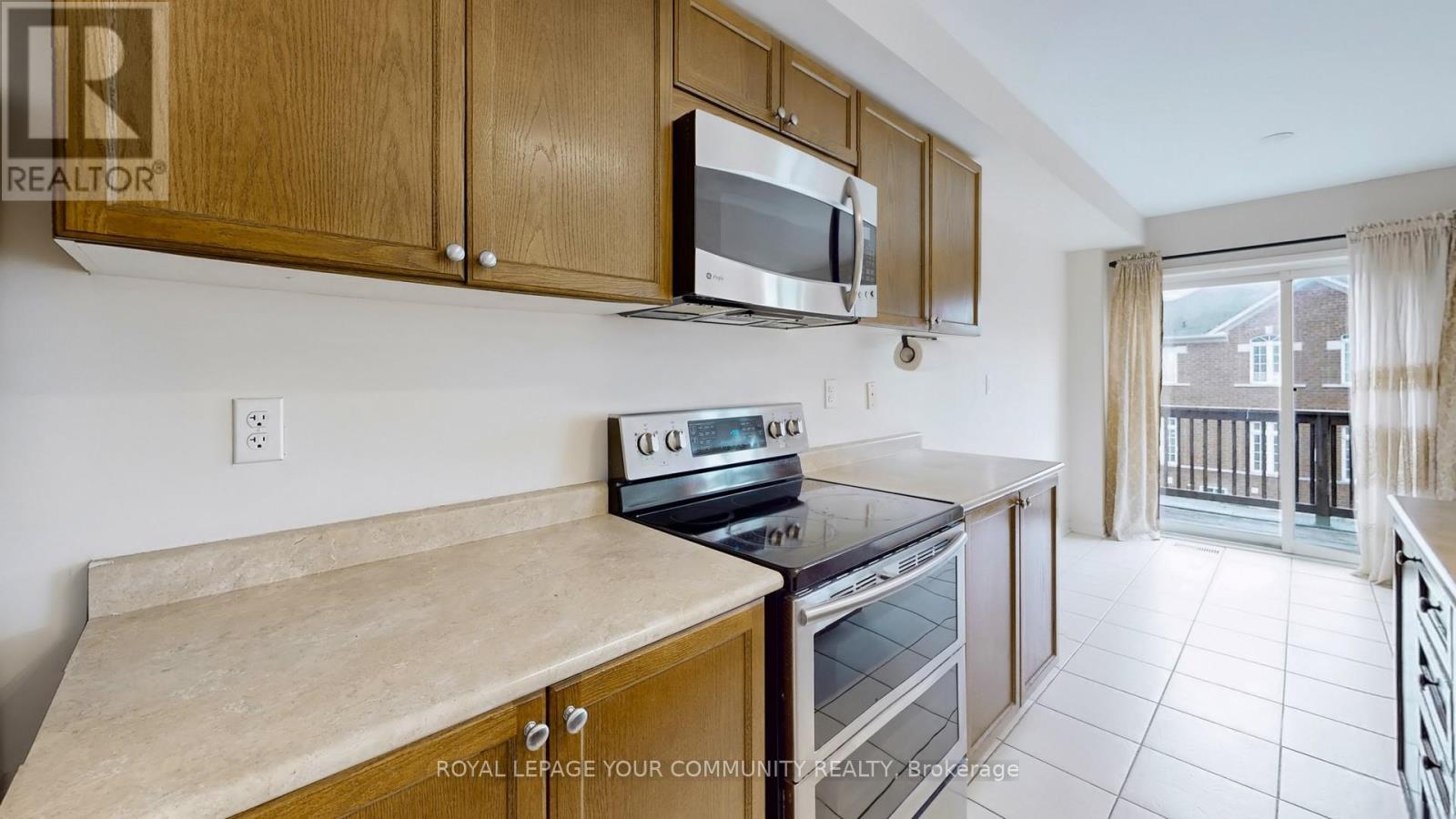 44 Old Oak Lane, Markham, Ontario  L6B 0K8 - Photo 16 - N12166959