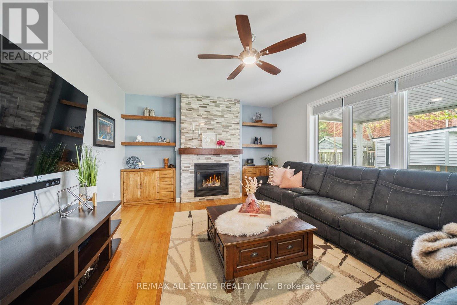 102 Herrema Boulevard, Uxbridge, Ontario  L9P 1X6 - Photo 9 - N12166998