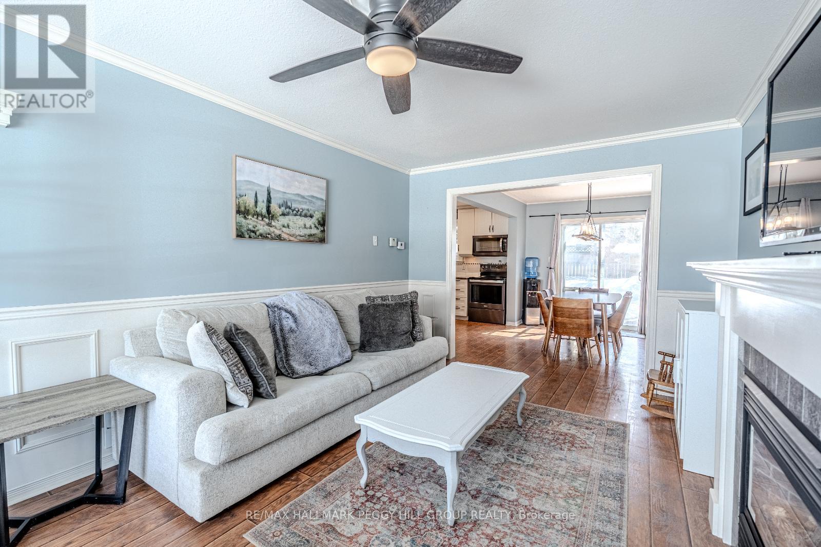 31 Courtney Crescent, Orillia, Ontario  L3V 7Y2 - Photo 4 - S12166857
