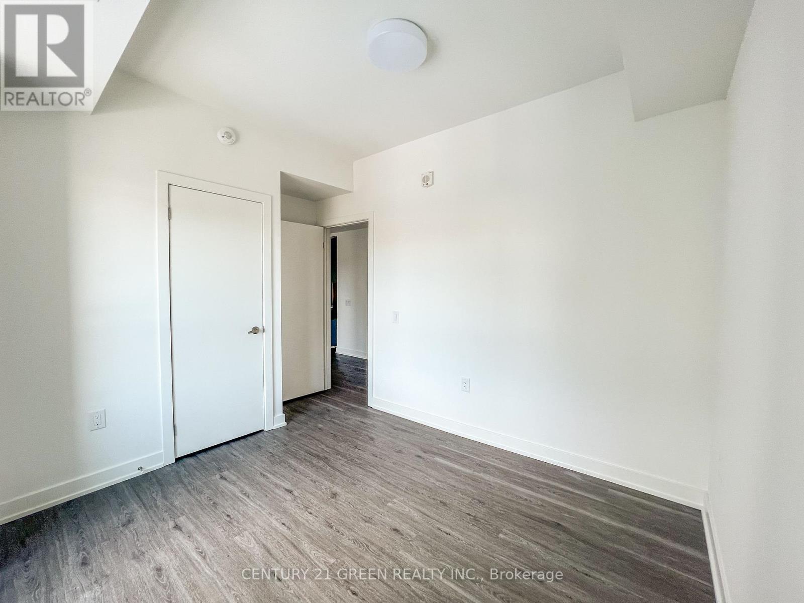 607 - 56 Lakeside Terrace, Barrie, Ontario  L4M 0L4 - Photo 34 - S12166874