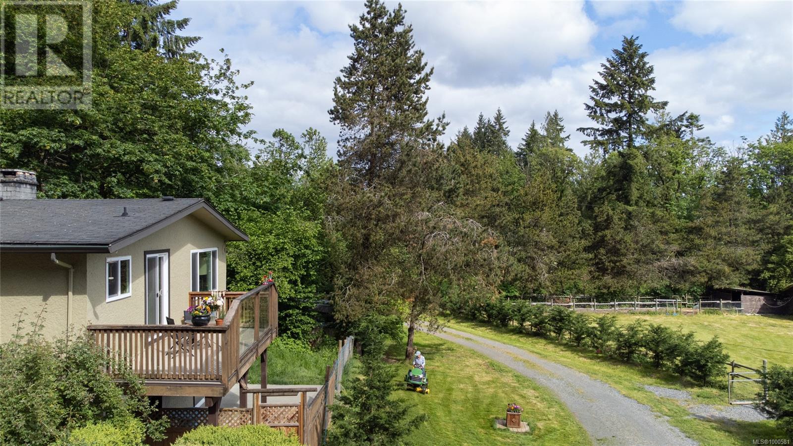 3260 Doupe Rd, Duncan, British Columbia  V9L 6P1 - Photo 2 - 1000581