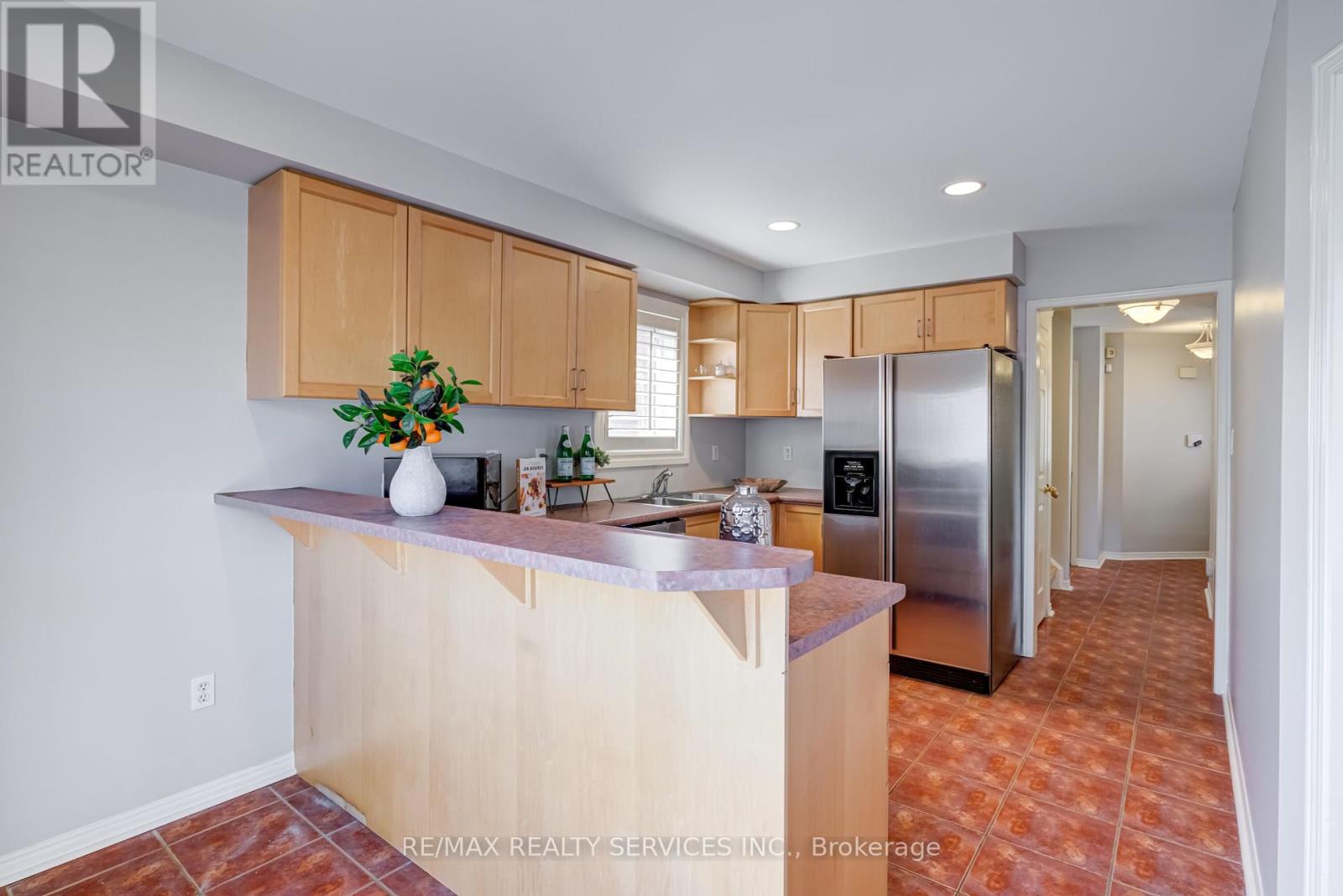 3 White Tail Crescent, Brampton, Ontario  L6Y 5C4 - Photo 17 - W12166829