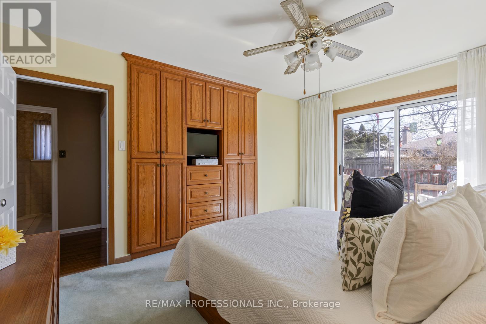59 Wareside Road, Toronto (Etobicoke West Mall), Ontario  M9C 3B5 - Photo 19 - W12166842