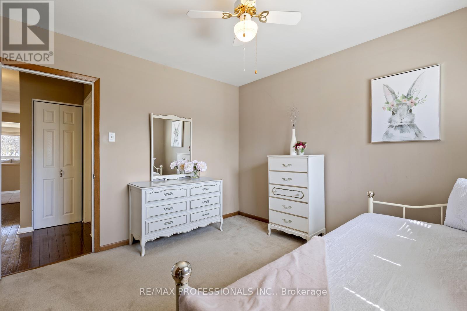 59 Wareside Road, Toronto (Etobicoke West Mall), Ontario  M9C 3B5 - Photo 24 - W12166842