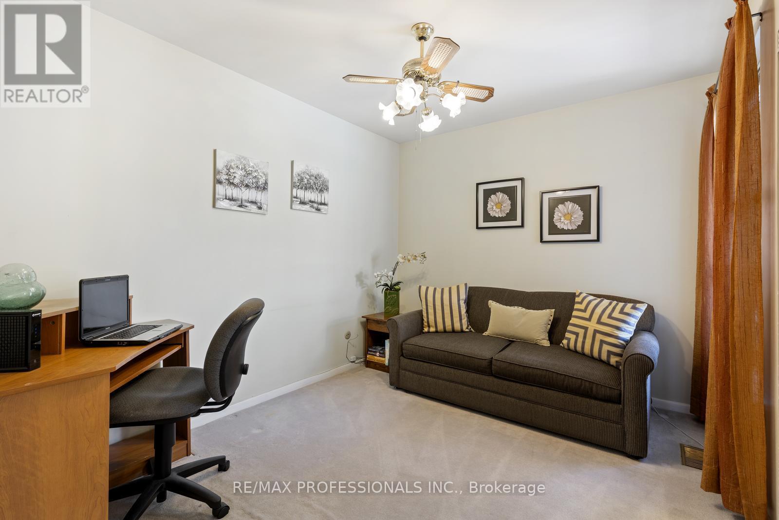 59 Wareside Road, Toronto (Etobicoke West Mall), Ontario  M9C 3B5 - Photo 25 - W12166842