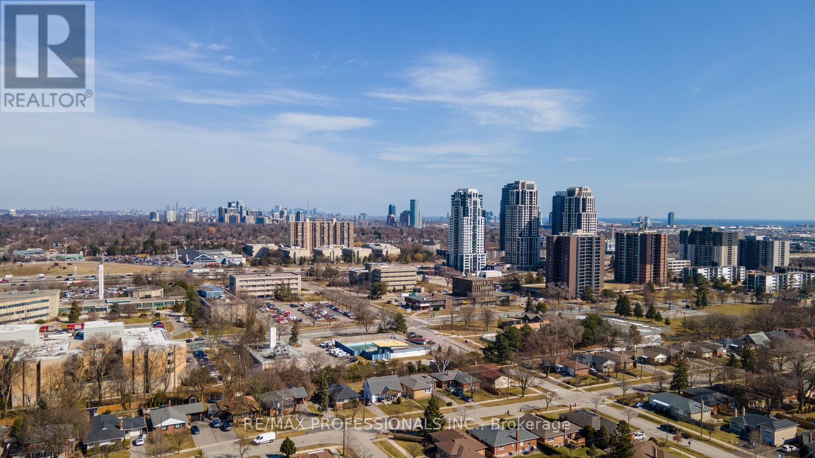 59 Wareside Road, Toronto (Etobicoke West Mall), Ontario  M9C 3B5 - Photo 36 - W12166842
