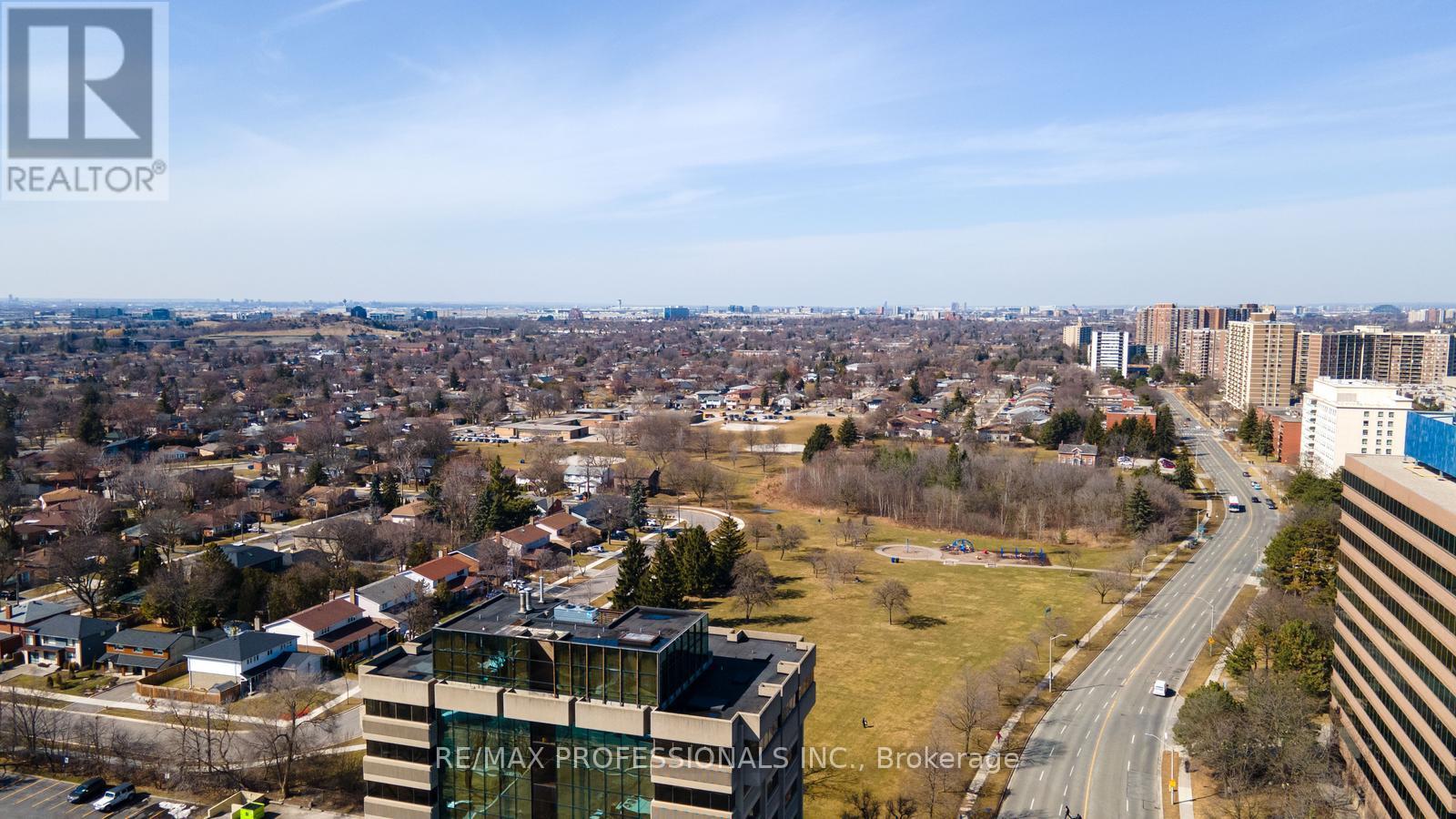 59 Wareside Road, Toronto (Etobicoke West Mall), Ontario  M9C 3B5 - Photo 40 - W12166842
