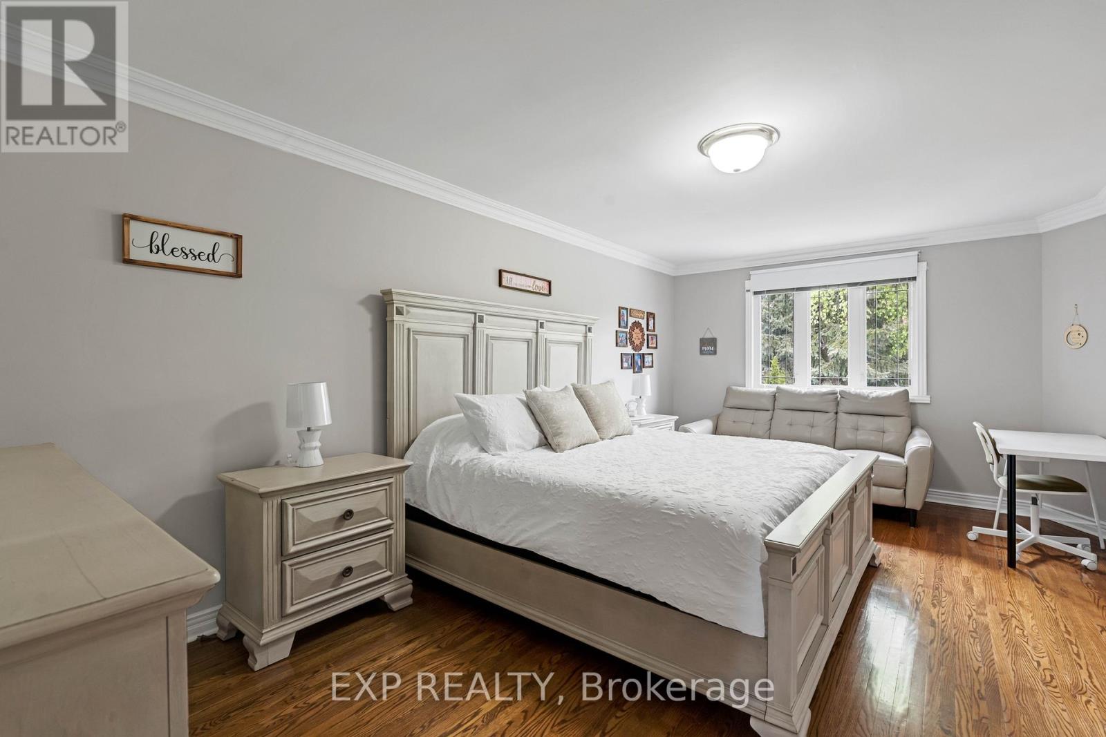 6 Edgebrook Drive, Toronto, Ontario  M9V 5E8 - Photo 22 - W12166855