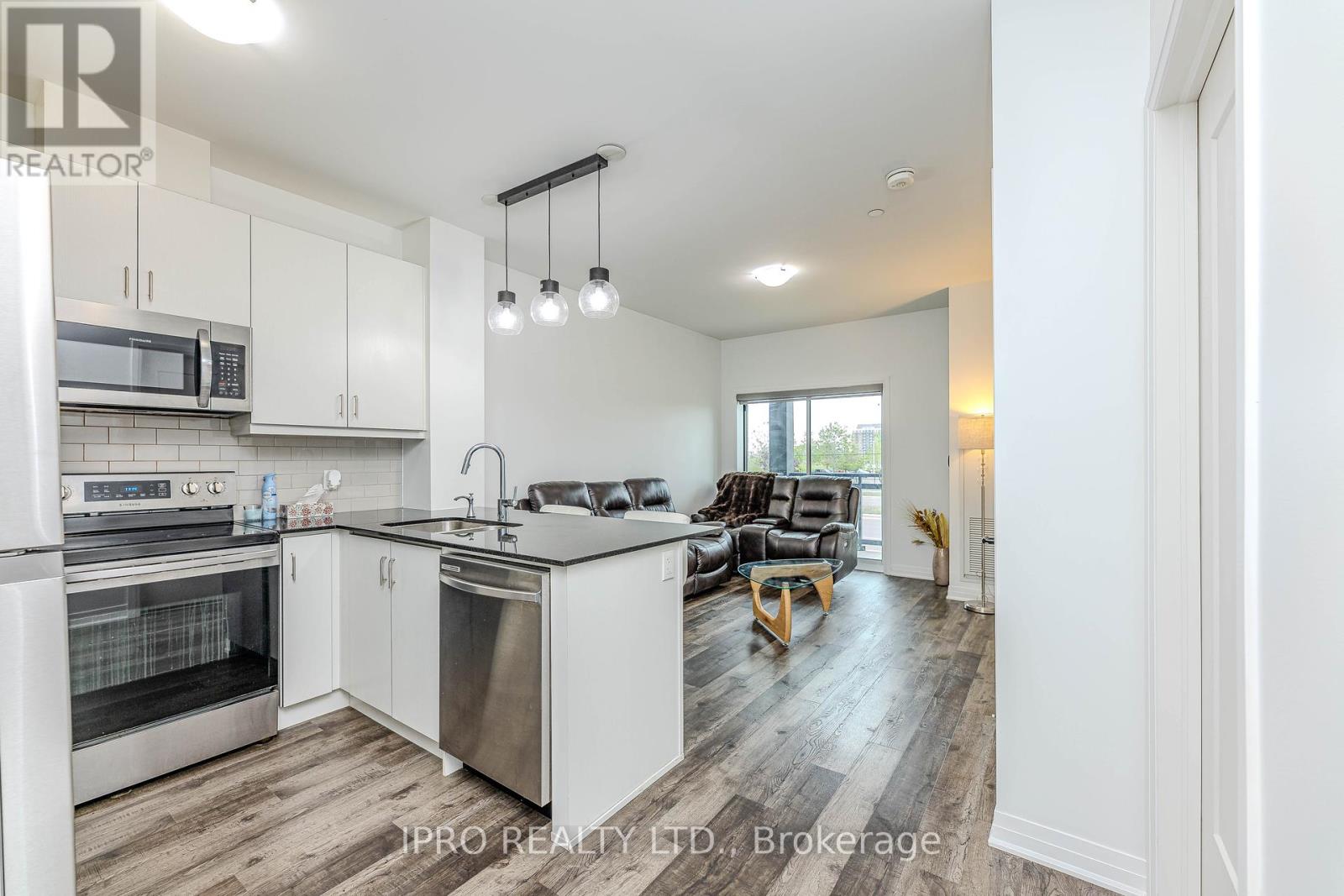 121 - 102 Grovewood Common, Oakville (Go Glenorchy), Ontario  L6H 0X2 - Photo 15 - W12166880