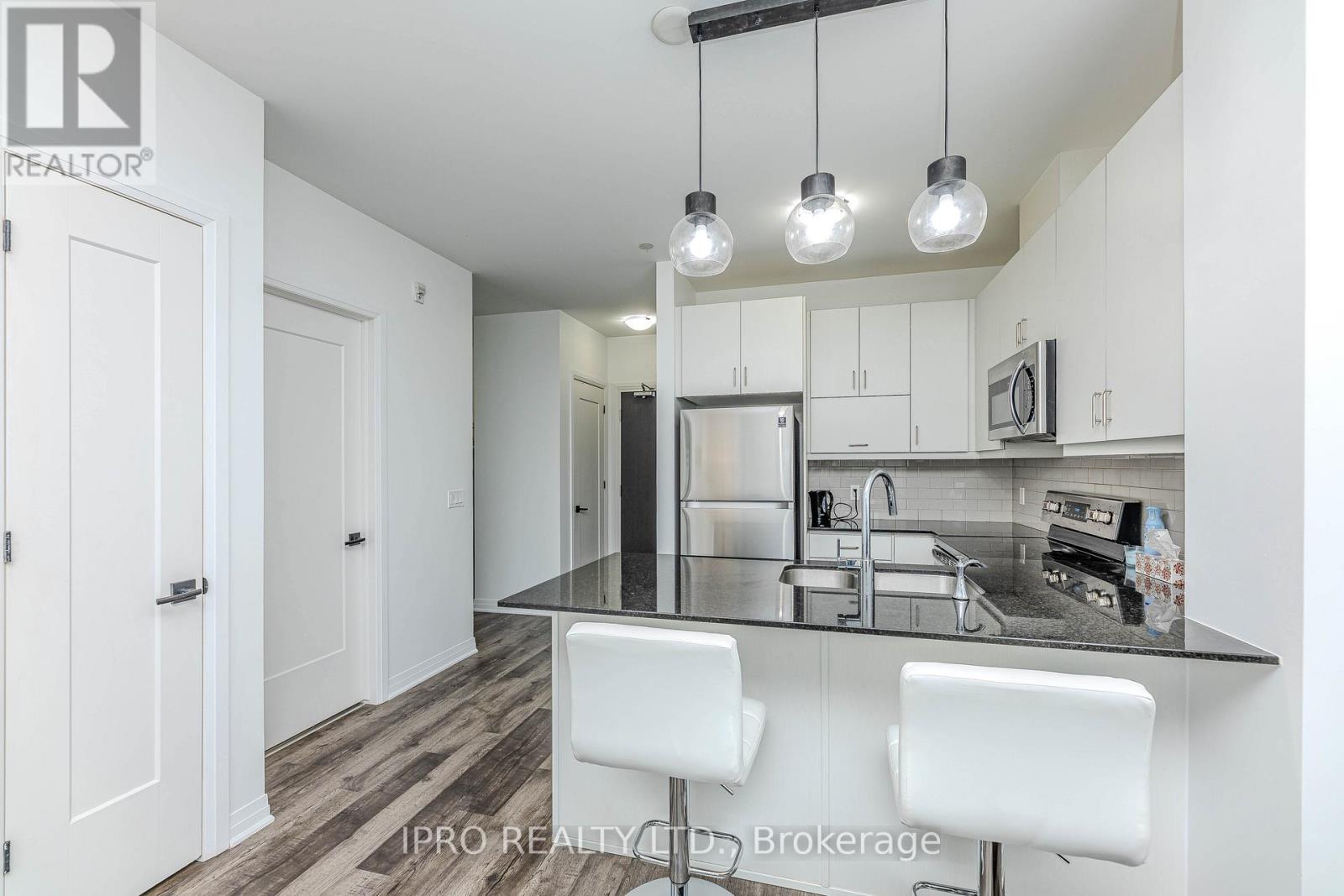 121 - 102 Grovewood Common, Oakville (Go Glenorchy), Ontario  L6H 0X2 - Photo 17 - W12166880