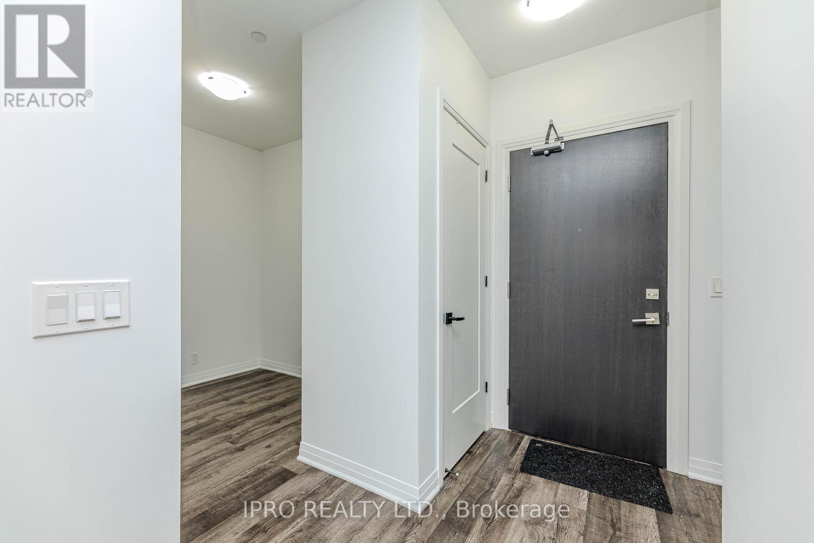 121 - 102 Grovewood Common, Oakville (Go Glenorchy), Ontario  L6H 0X2 - Photo 34 - W12166880