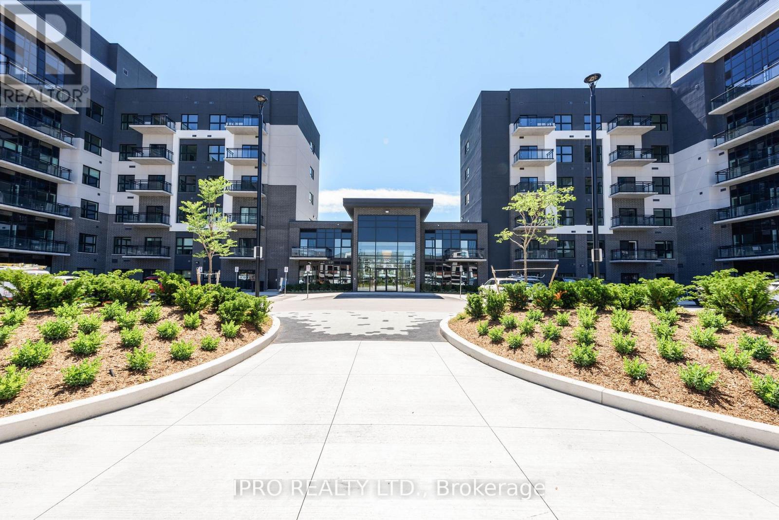 121 - 102 Grovewood Common, Oakville (Go Glenorchy), Ontario  L6H 0X2 - Photo 42 - W12166880