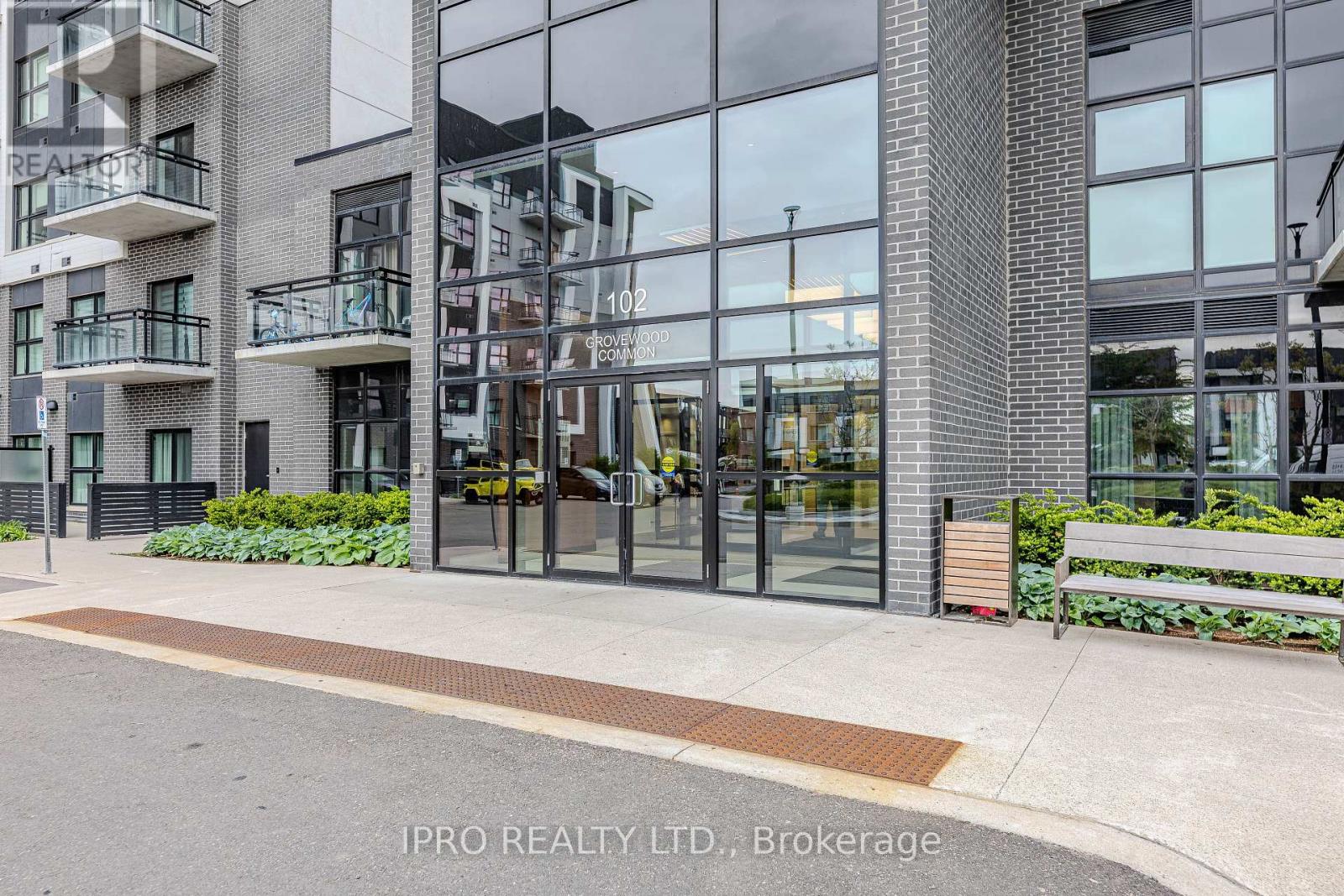 121 - 102 Grovewood Common, Oakville (Go Glenorchy), Ontario  L6H 0X2 - Photo 5 - W12166880