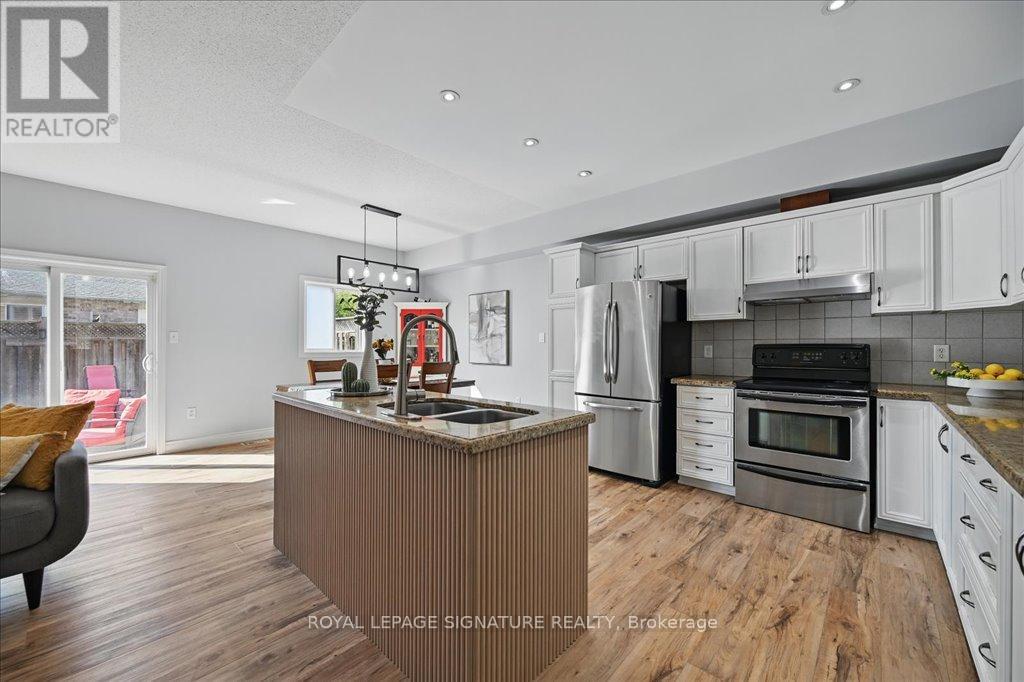 4063 Kilmer Drive, Burlington, Ontario  L7M 5A6 - Photo 17 - W12166906