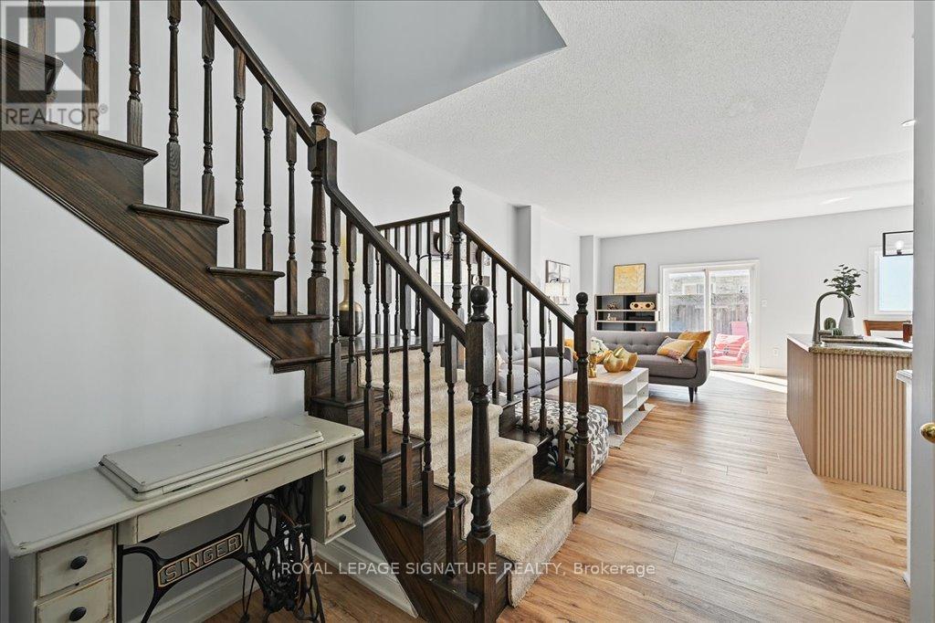 4063 Kilmer Drive, Burlington, Ontario  L7M 5A6 - Photo 23 - W12166906