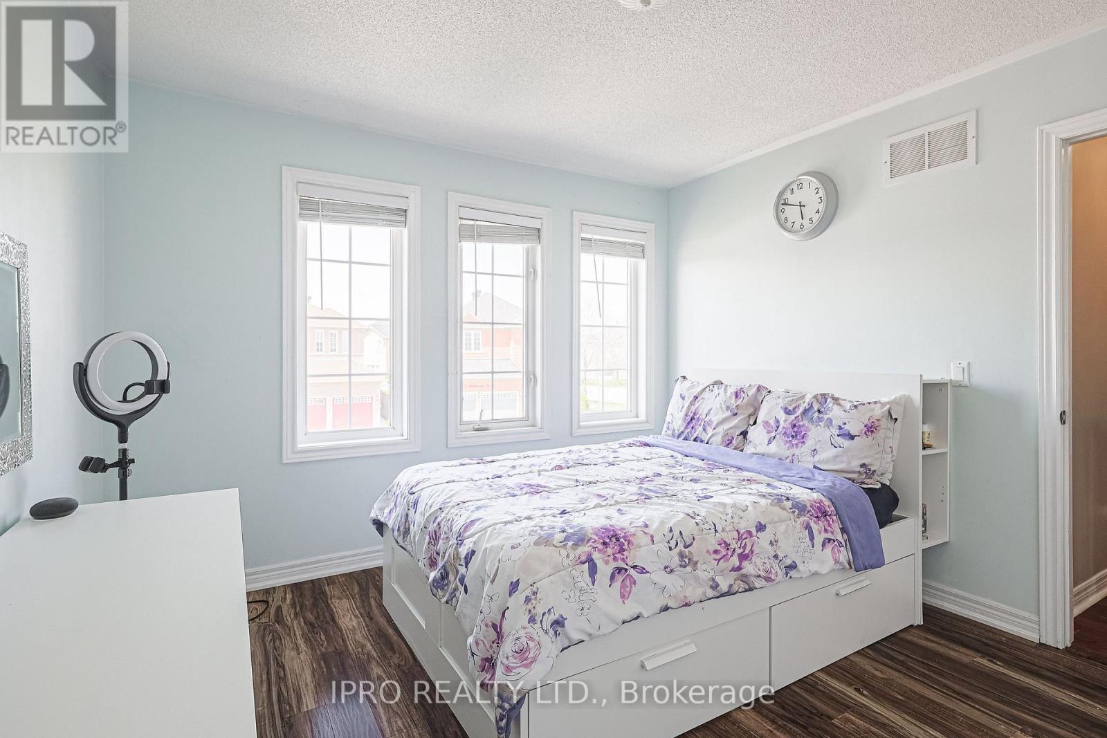 14 Martineau Road, Brampton, Ontario  L6P 1H2 - Photo 27 - W12166916