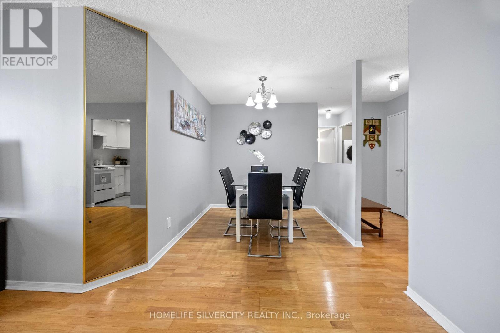 913 - 145 Hillcrest Avenue, Mississauga (Cooksville), Ontario  L5B 3Z1 - Photo 13 - W12166925