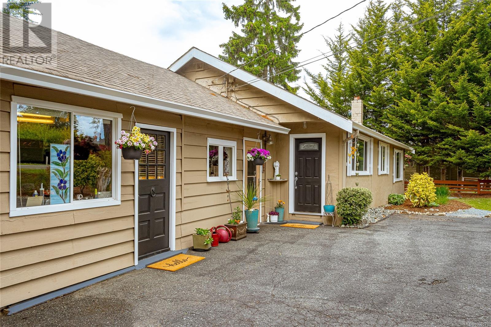 Property at 7032 West Saanich Rd image 2