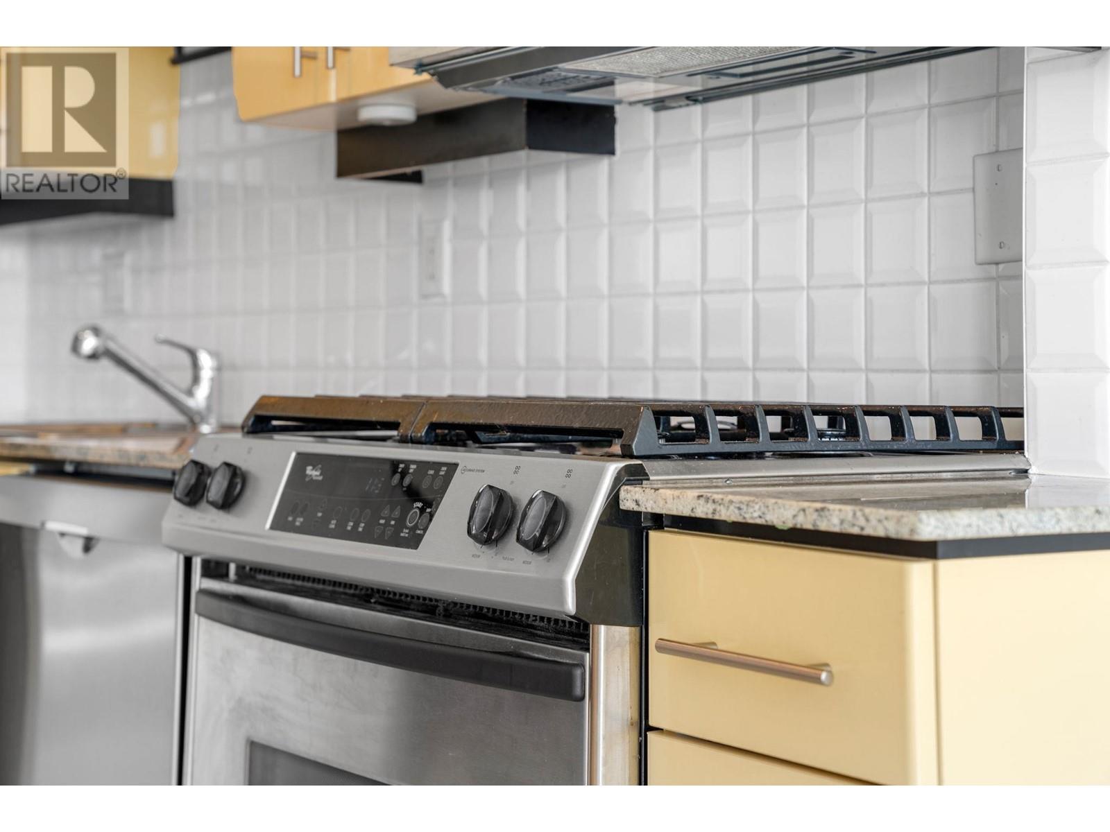 605 168 E Esplanade Avenue, North Vancouver, British Columbia  V7L 4X8 - Photo 22 - R3006083