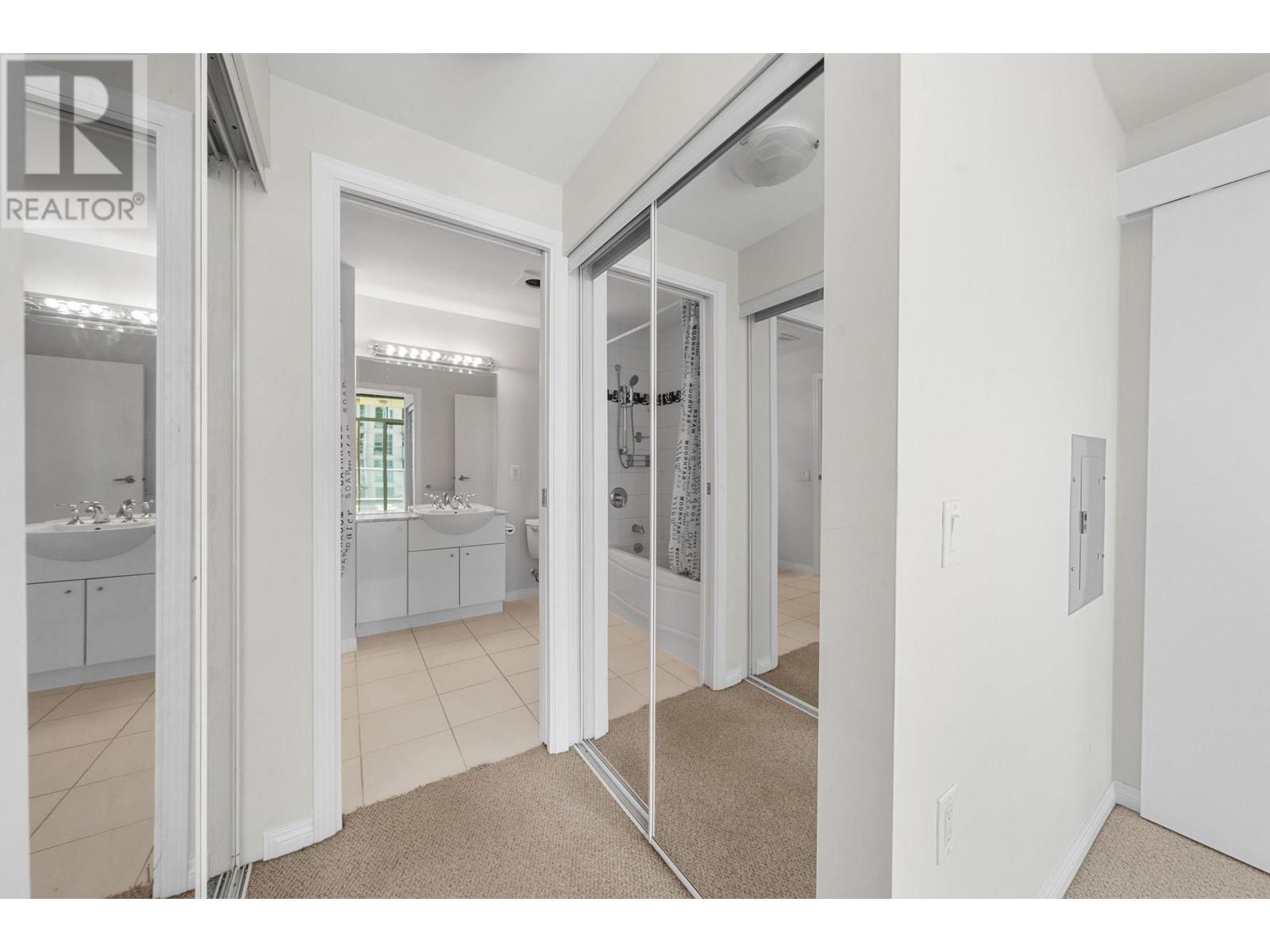 605 168 E Esplanade Avenue, North Vancouver, British Columbia  V7L 4X8 - Photo 29 - R3006083