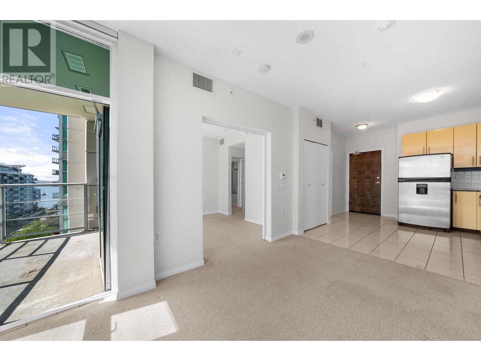 605 168 E Esplanade Avenue, North Vancouver, British Columbia  V7L 4X8 - Photo 5 - R3006083