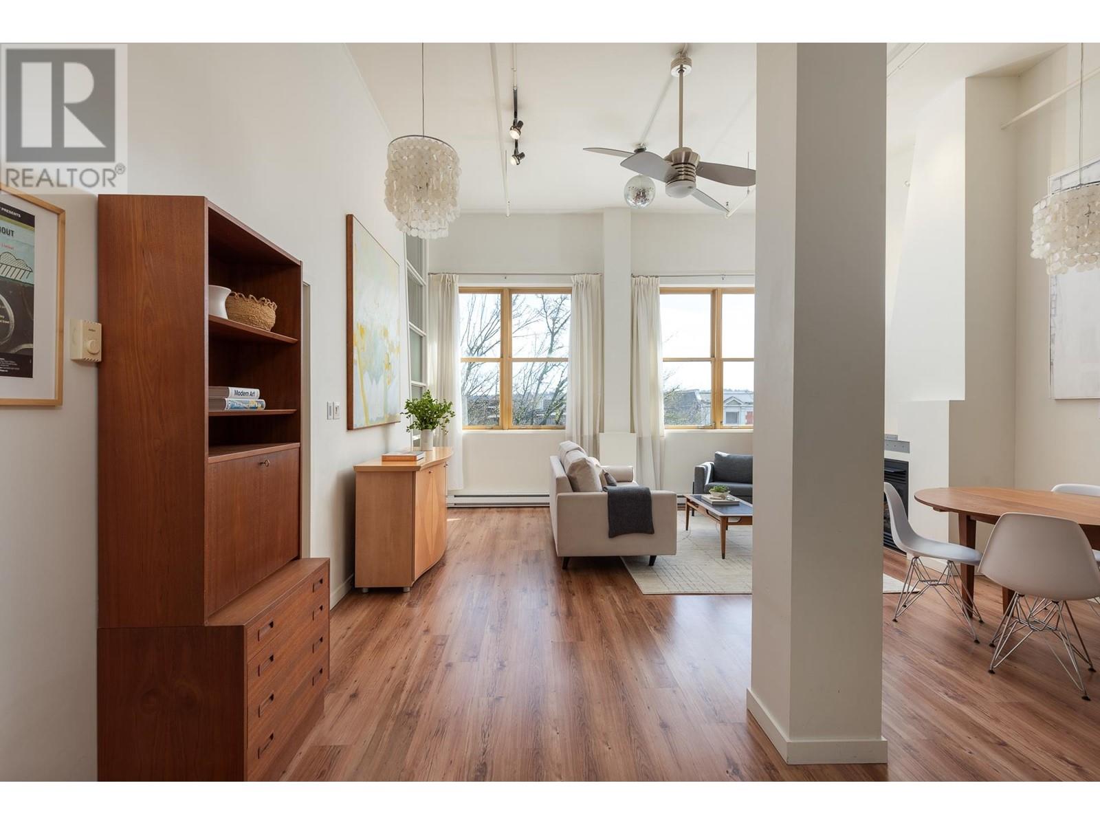 312 549 Columbia Street, New Westminster, British Columbia  V3L 1B3 - Photo 4 - R3006095