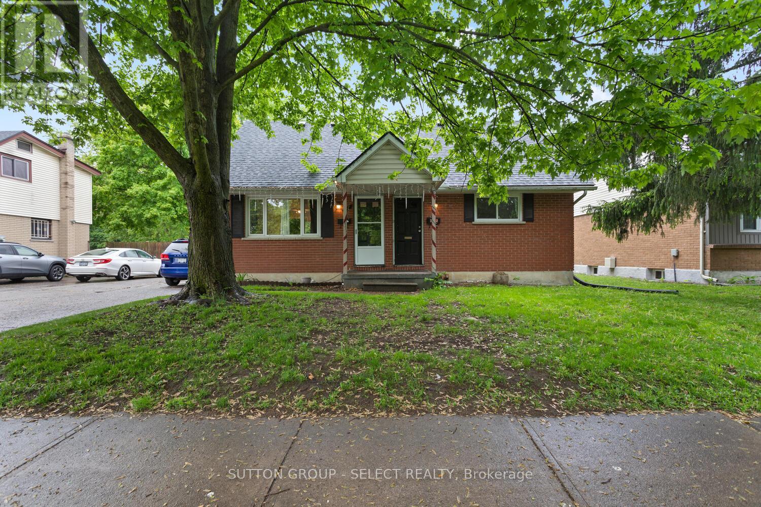 317 BELFIELD STREET, London East, Ontario