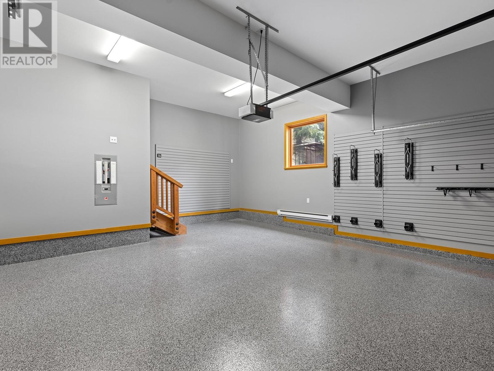 8107 Muirfield Crescent, Whistler, British Columbia  V8E 1J7 - Photo 35 - R3006060
