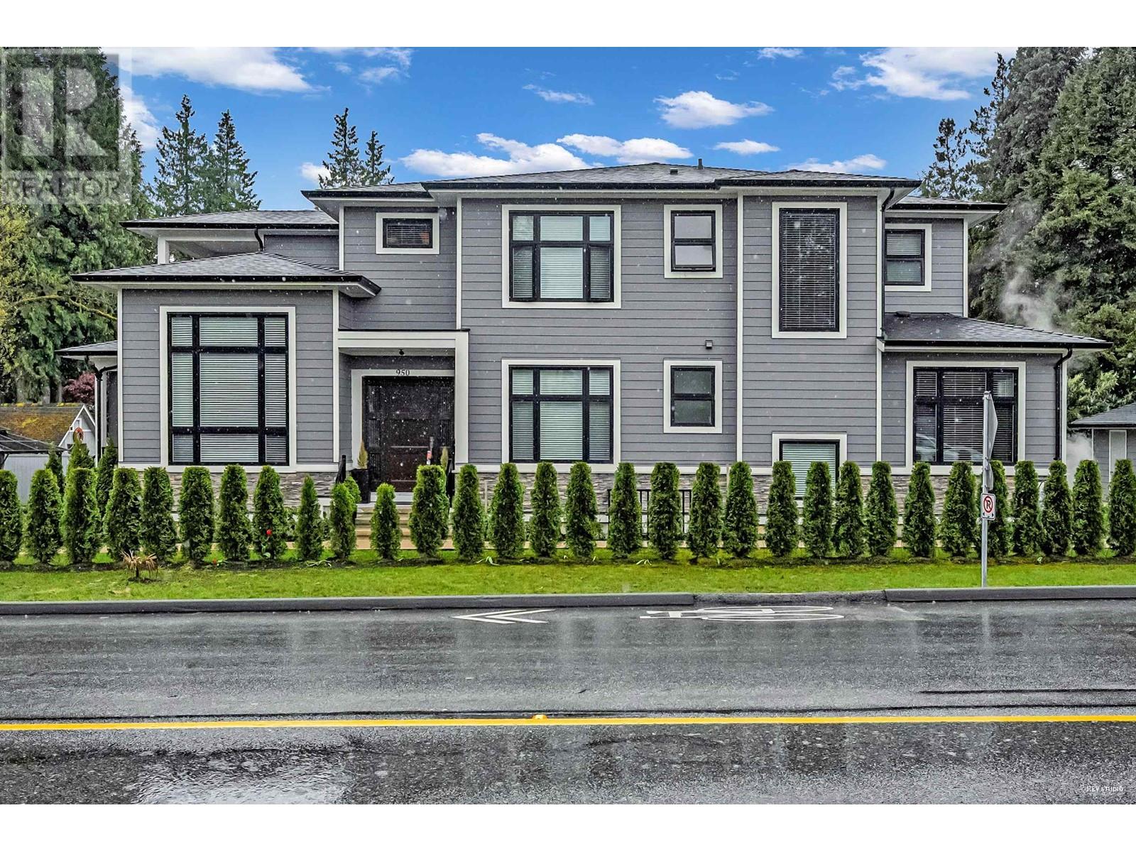 Property at 950 FOSTER AVENUE image 2