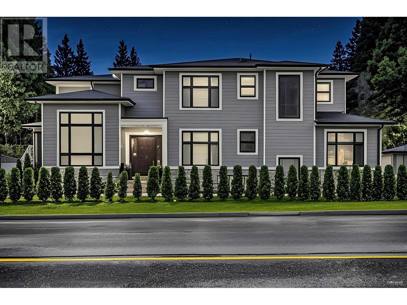 Property at 950 FOSTER AVENUE image 4