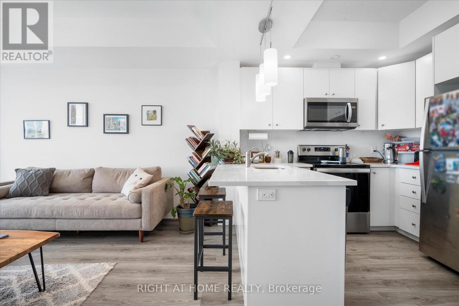 2503 - 108 Garment Street, Kitchener, Ontario  N2G 0E2 - Photo 6 - X12166878