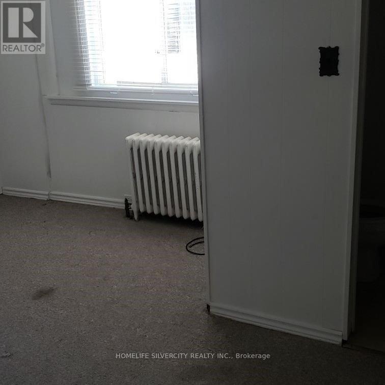 5 Pine Street S, Thorold (Thorold Downtown), Ontario  L2V 3L1 - Photo 14 - X12166966