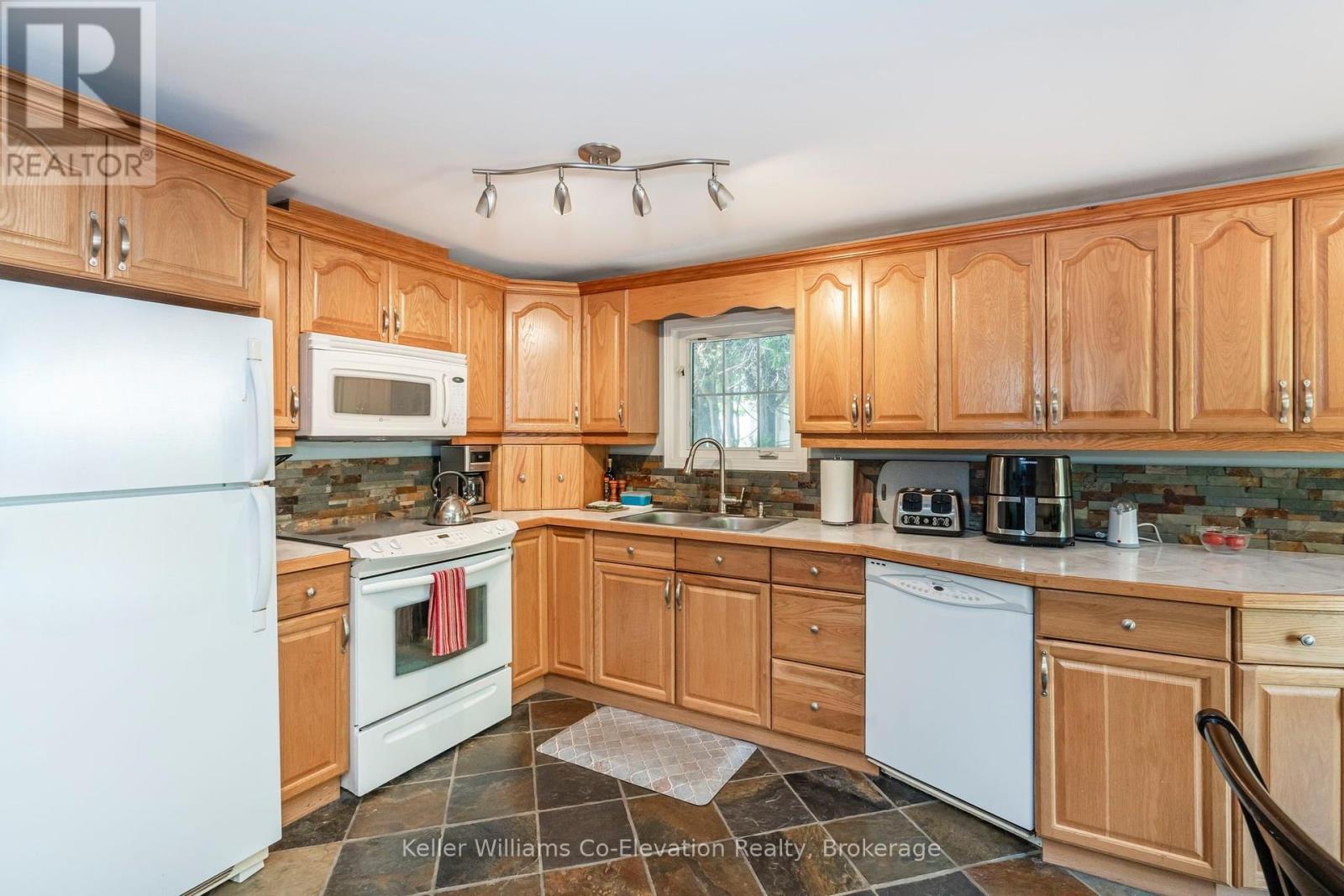 766 Birchwood Drive W, Midland, Ontario  L4R 2P7 - Photo 8 - S12167030