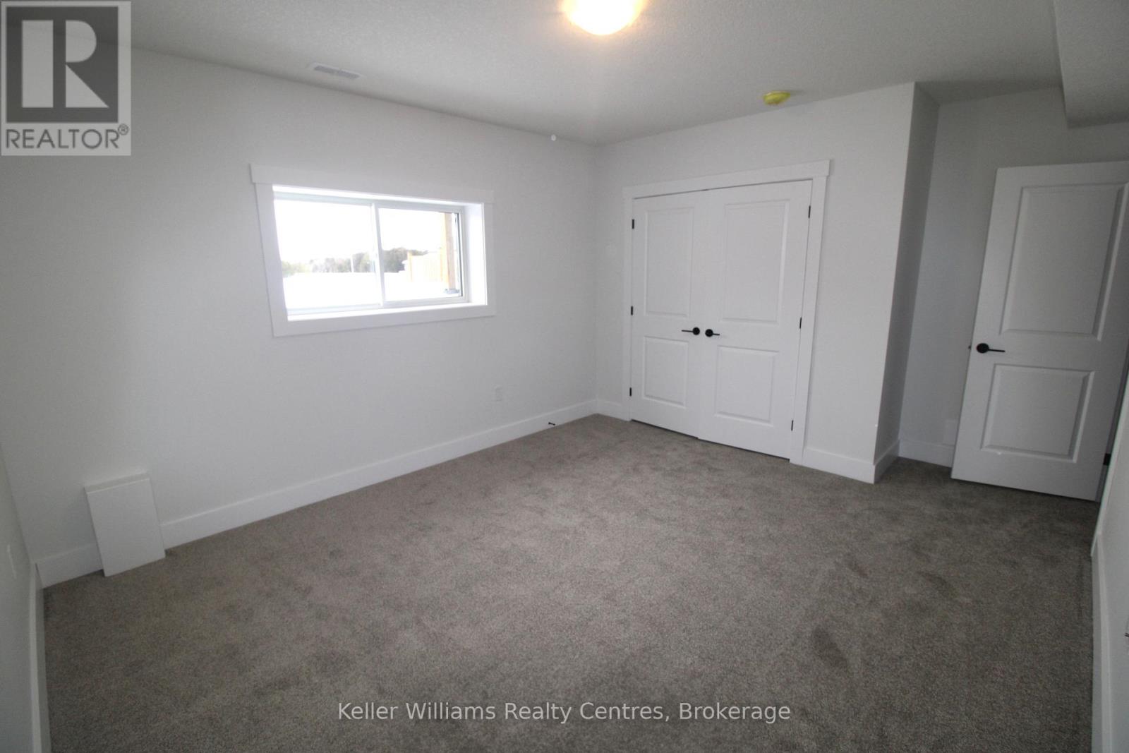 624 26th Avenue, Hanover, Ontario  N4N 3B8 - Photo 17 - X12167071
