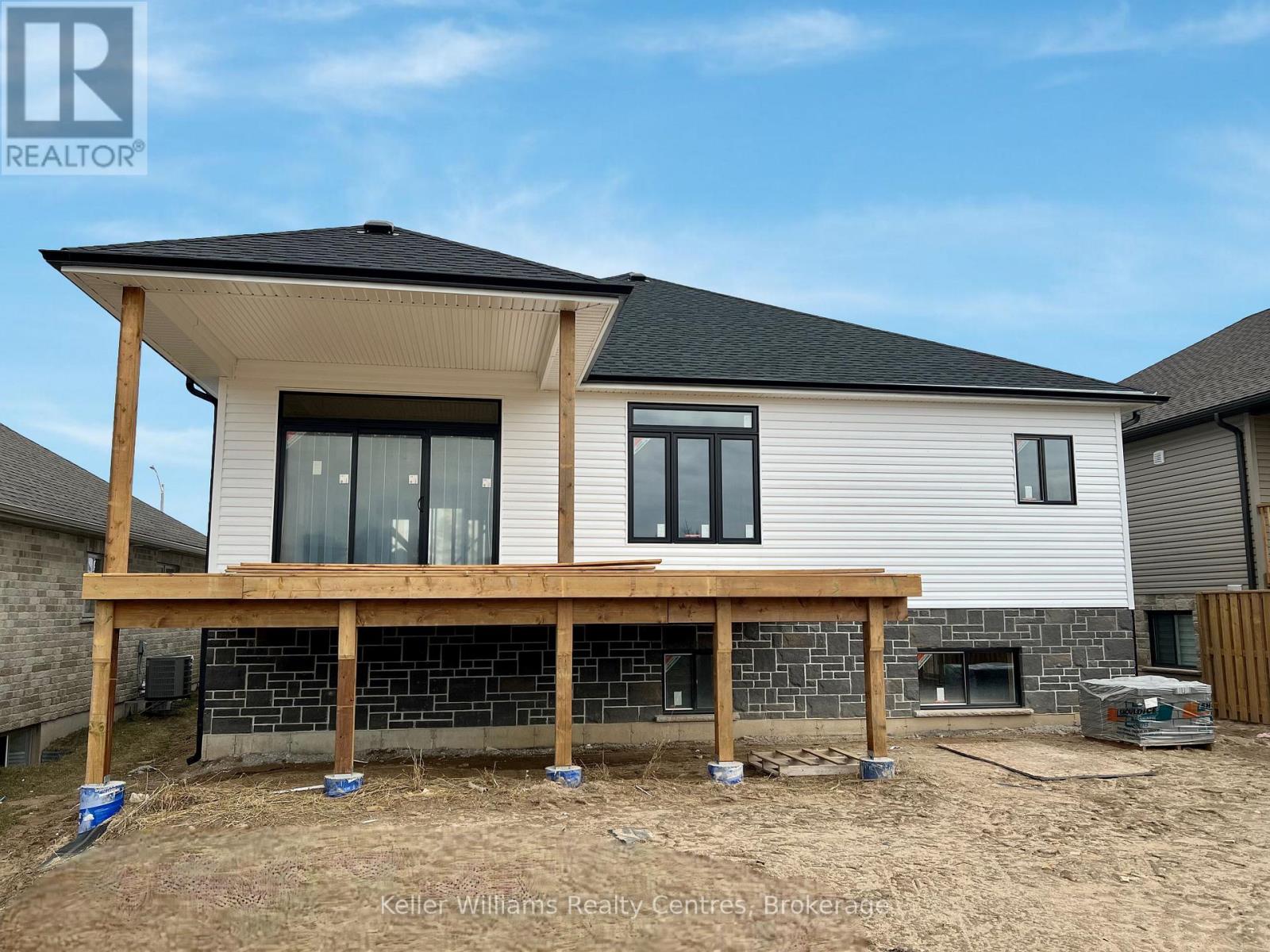 624 26th Avenue, Hanover, Ontario  N4N 3B8 - Photo 21 - X12167071