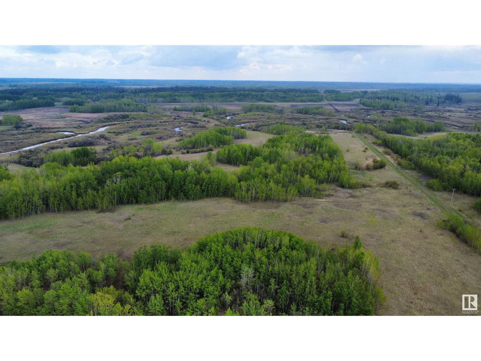 57311 Rge Road 213, Rural Sturgeon County, Alberta  T0A 2W0 - Photo 18 - E4437918