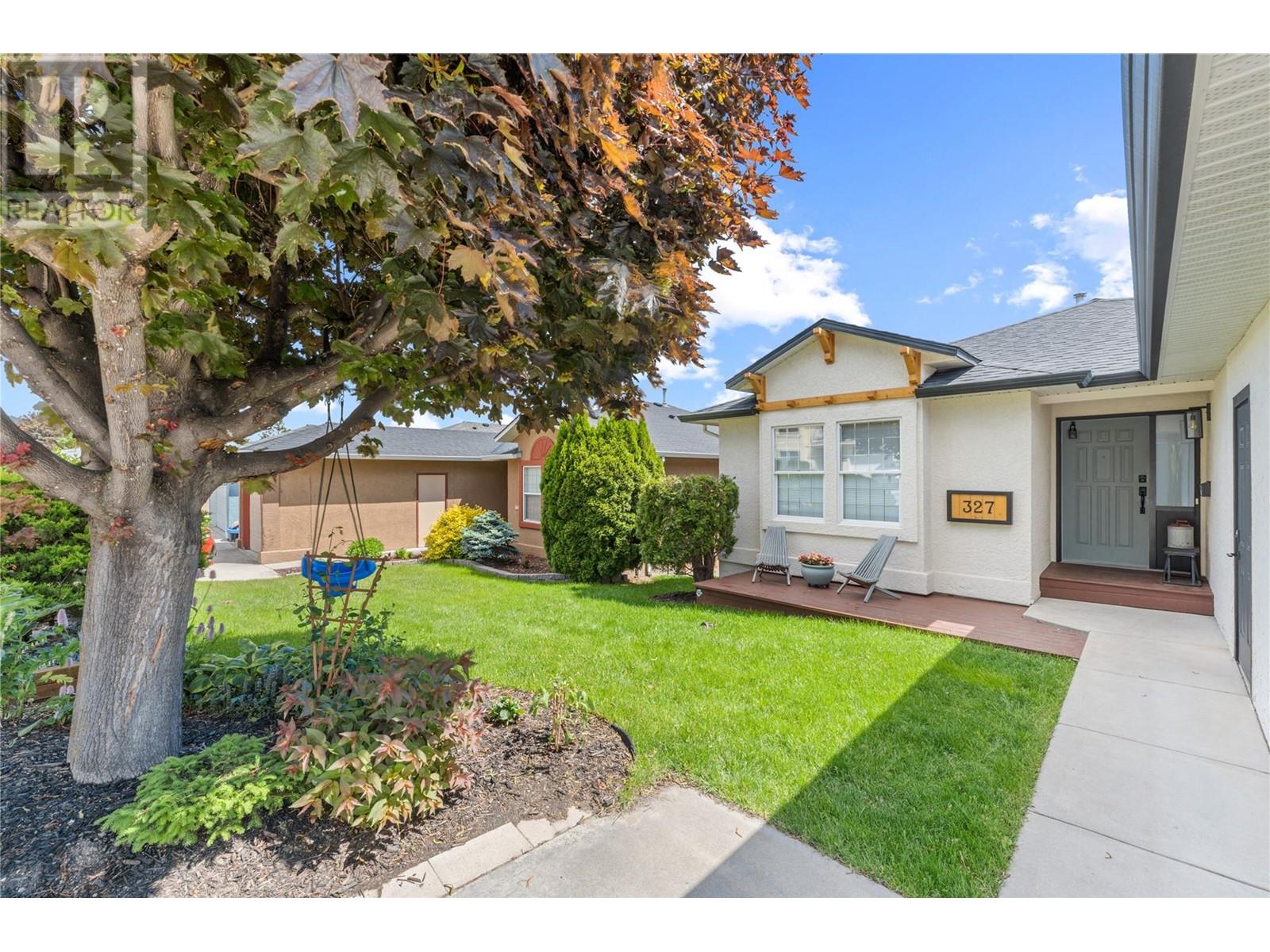 2440 Old Okanagan Highway Unit# 327, West Kelowna, BC V4T1X6
