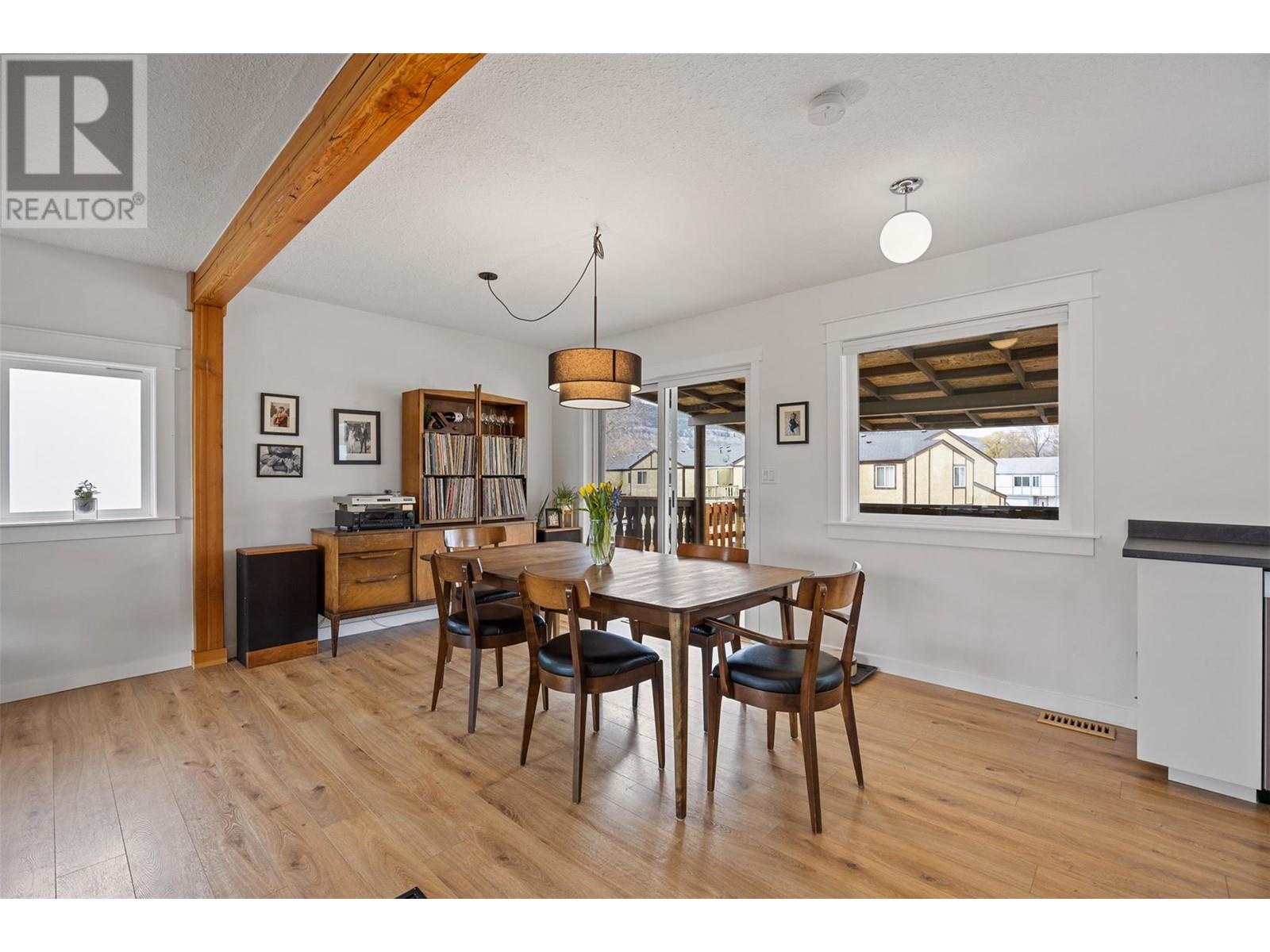 1447 Waterloo Place, Kamloops, British Columbia  V2B 8G3 - Photo 12 - 10348755
