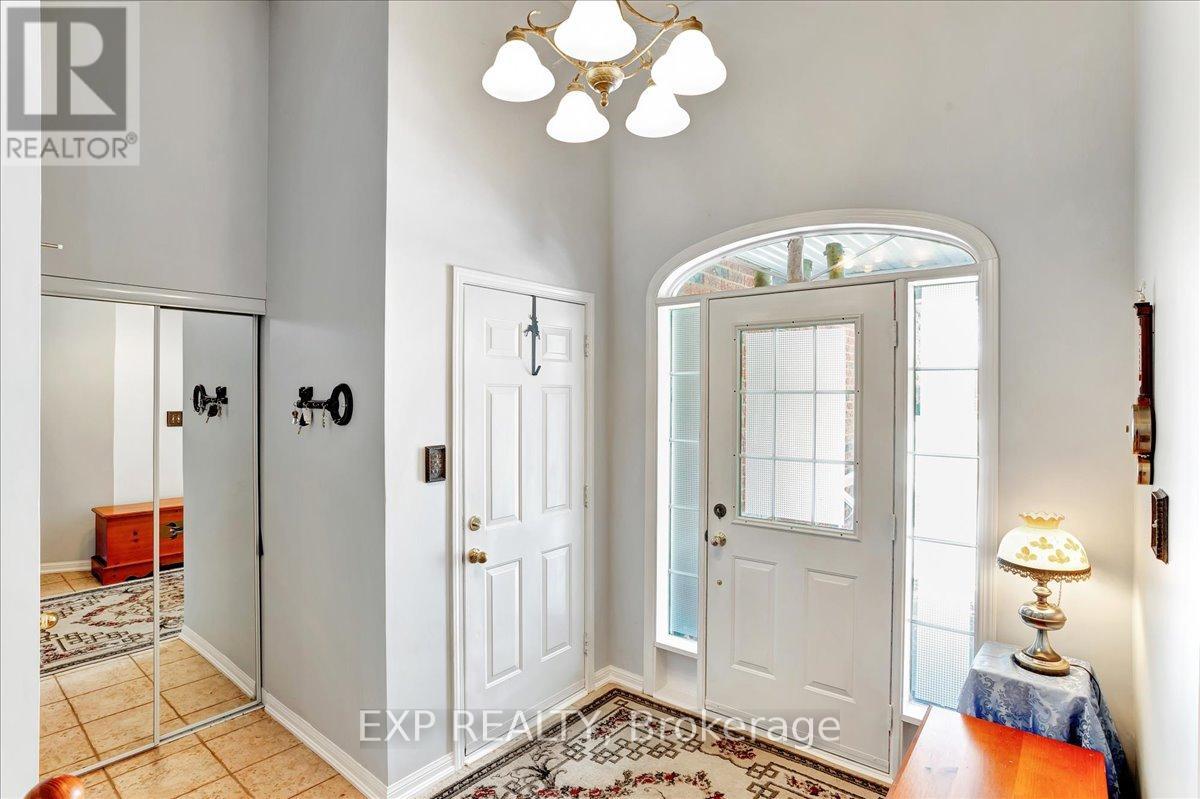13 Masters Lane, Wasaga Beach, Ontario  L9Z 1S9 - Photo 3 - S11971683