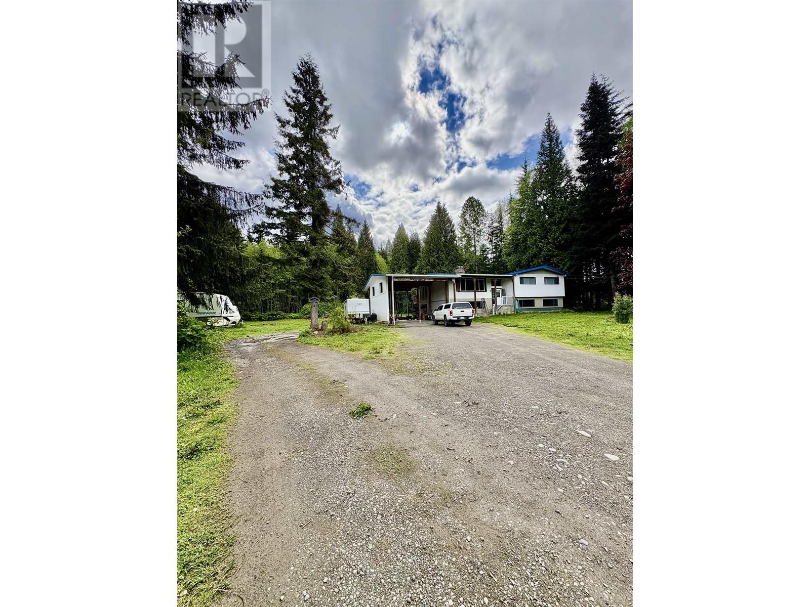 5380 CENTENNIAL DRIVE, Terrace, British Columbia
