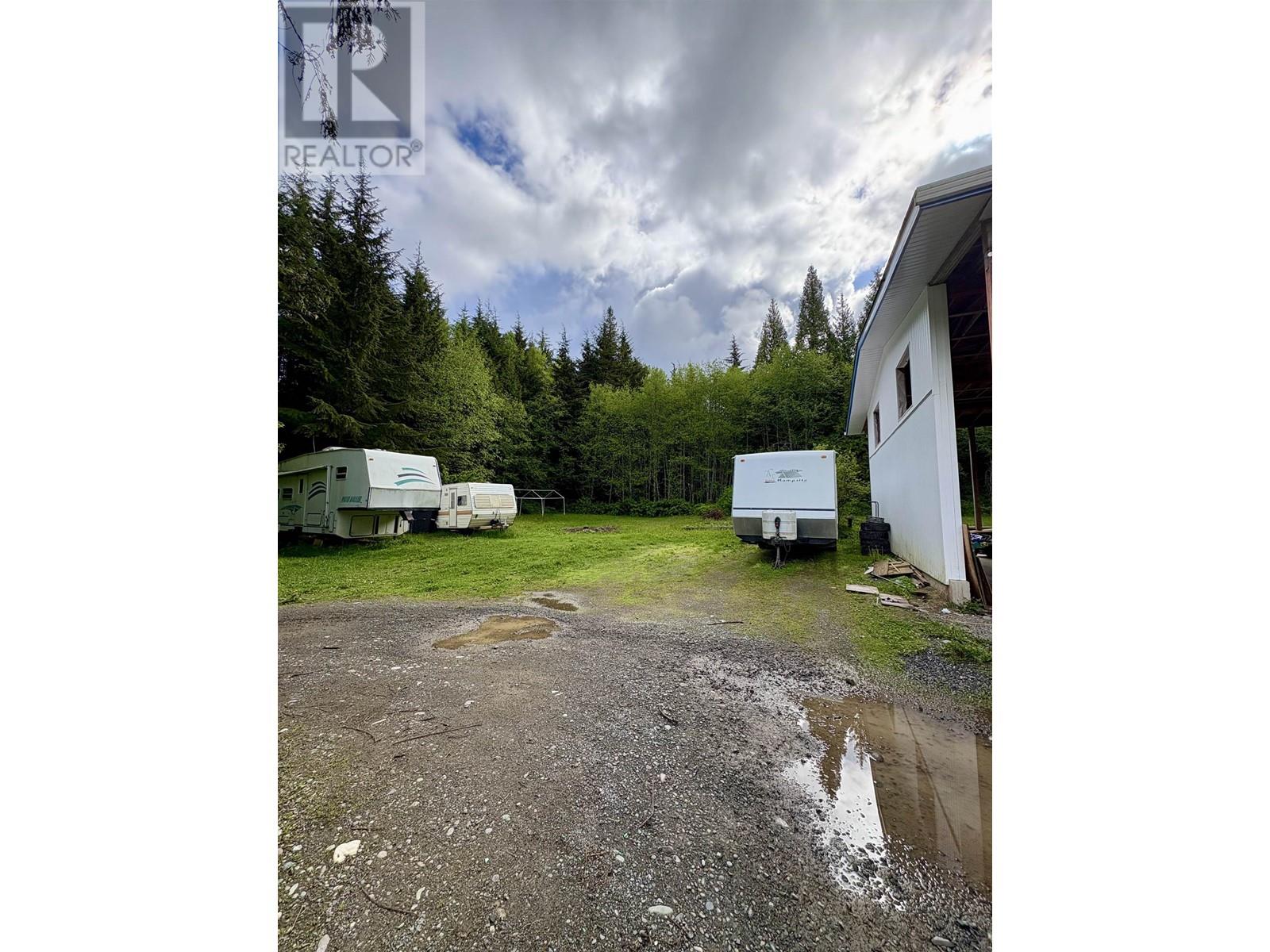 5380 Centennial Drive, Terrace, British Columbia  V8G 0B9 - Photo 14 - R3005471