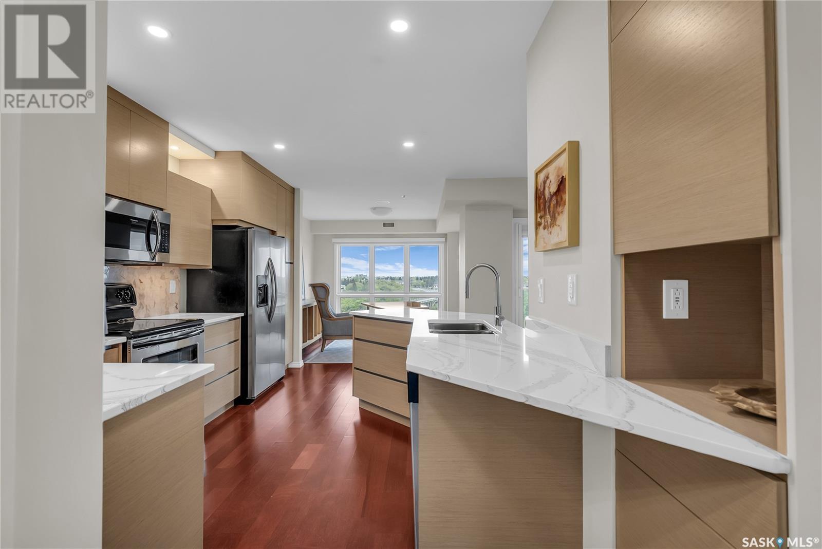 Property at 1308 902 Spadina CRESCENT E image 3