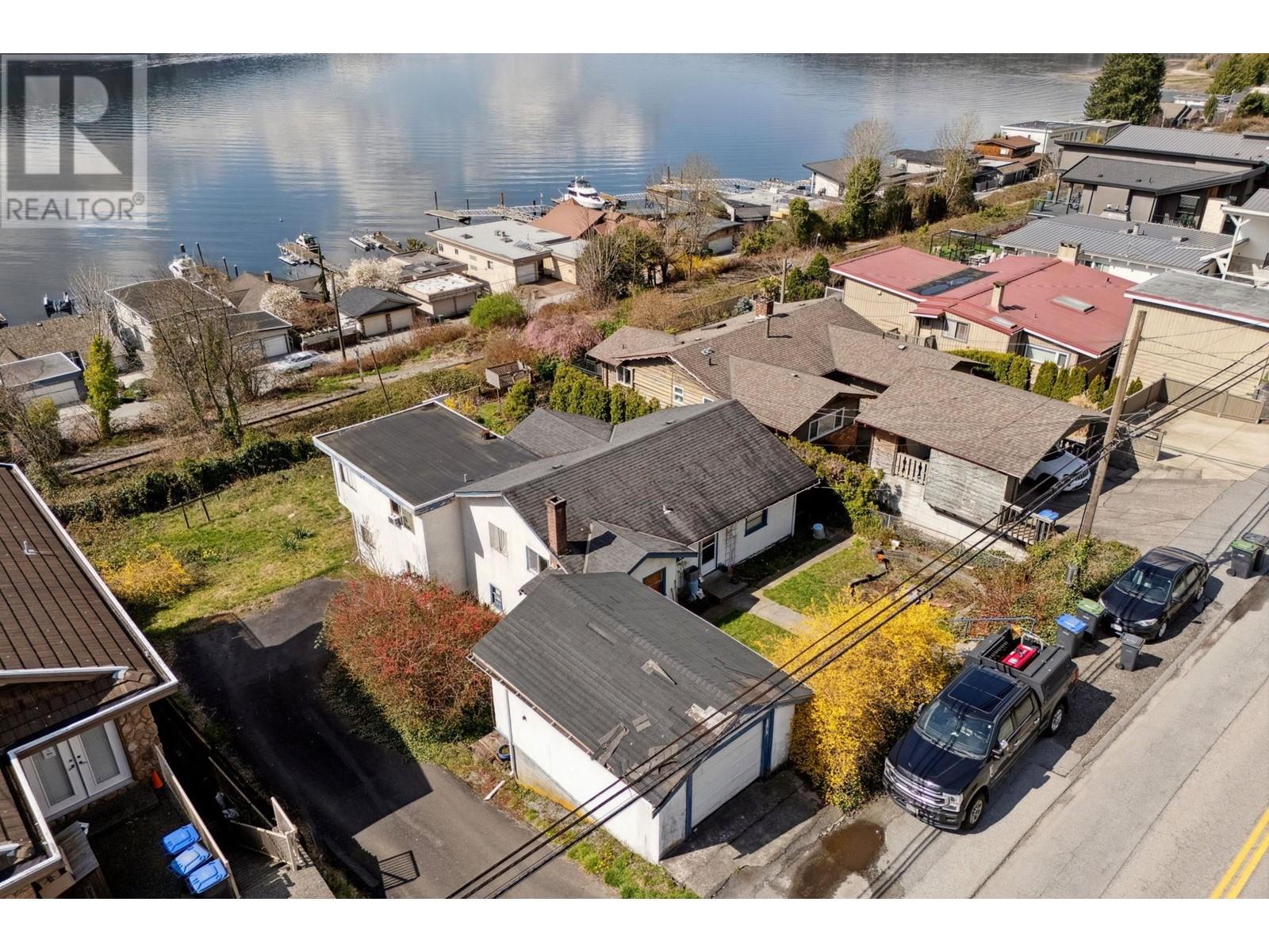 1038 Ioco Road, Port Moody, British Columbia  V3H 2X1 - Photo 6 - R3005237