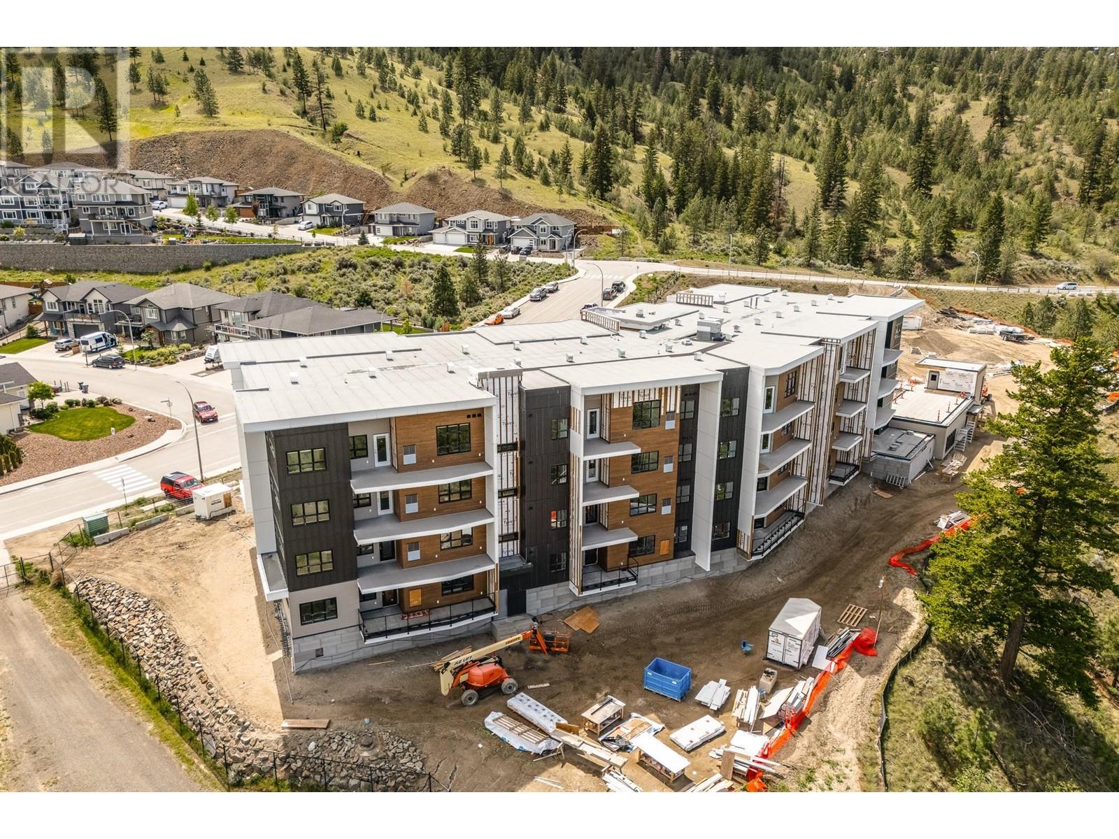 1844 Qu'appelle Boulevard Unit# 402, Kamloops, British Columbia  V2E 0A8 - Photo 74 - 10337508
