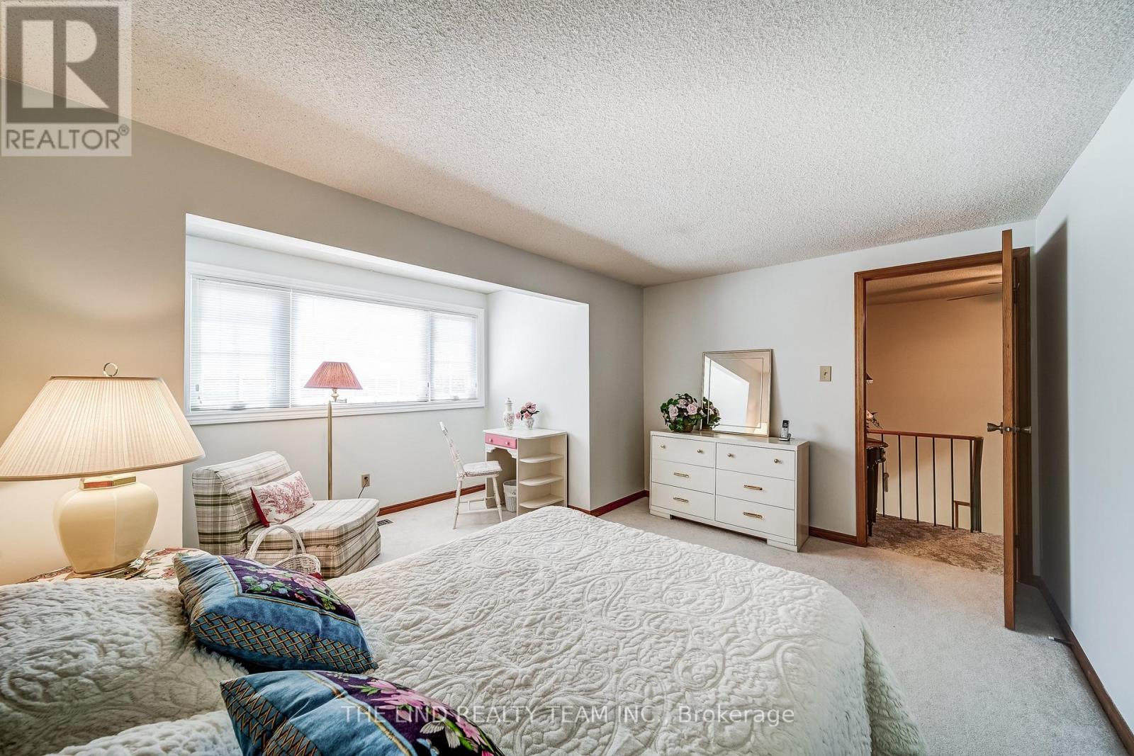 175 Walton Drive, Aurora, Ontario  L4G 3S2 - Photo 31 - N12167027
